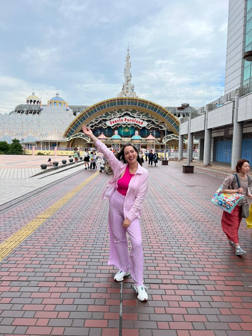 Entrada Sanrio Puroland