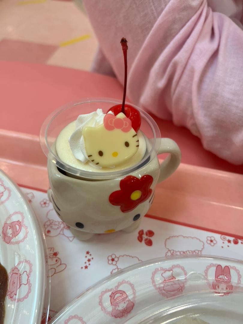 Postre de Hello Kitty