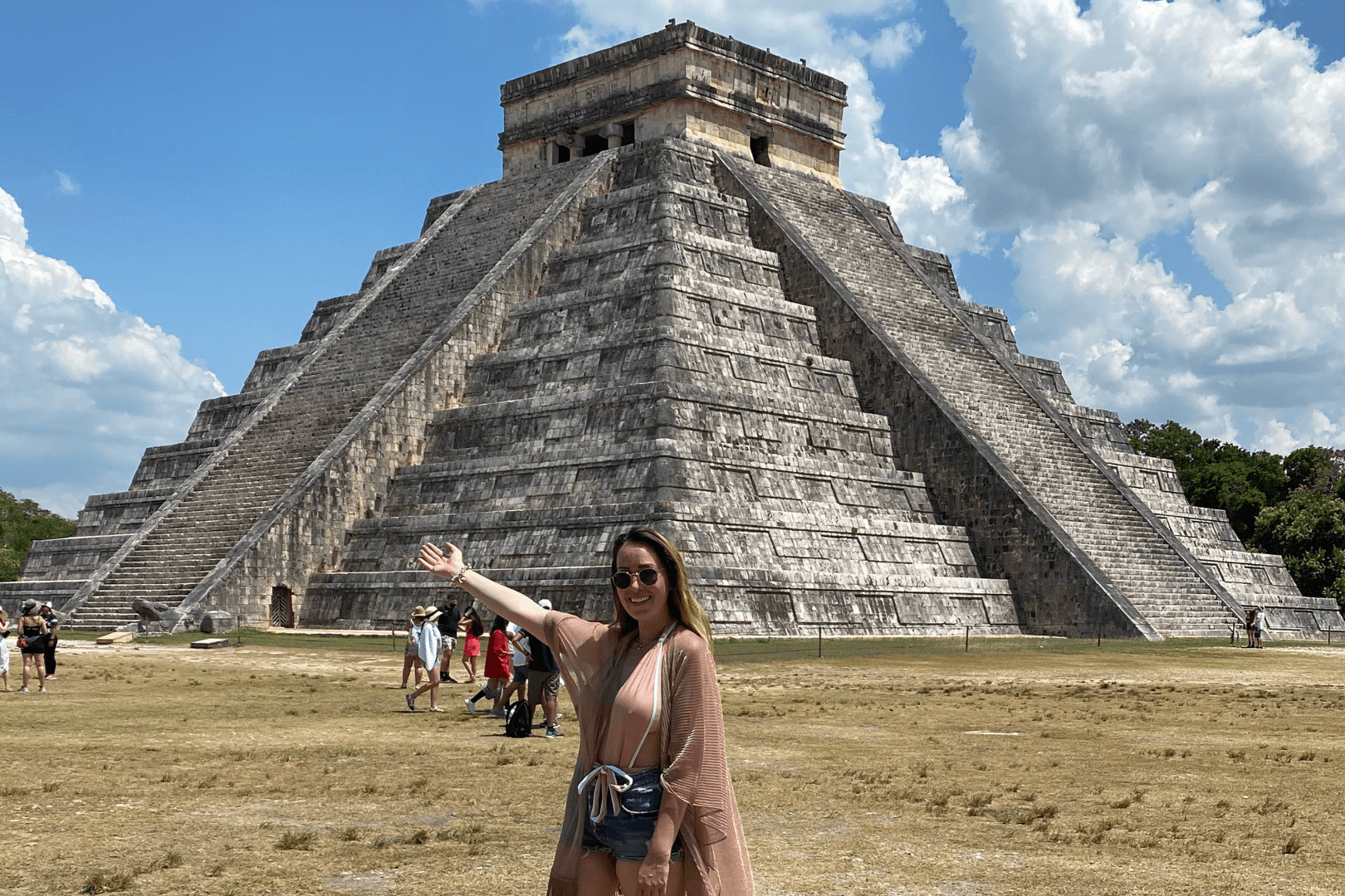 Entramos a Chichen Itza y conocimos una de las siete maravillas del mundo moderno uai