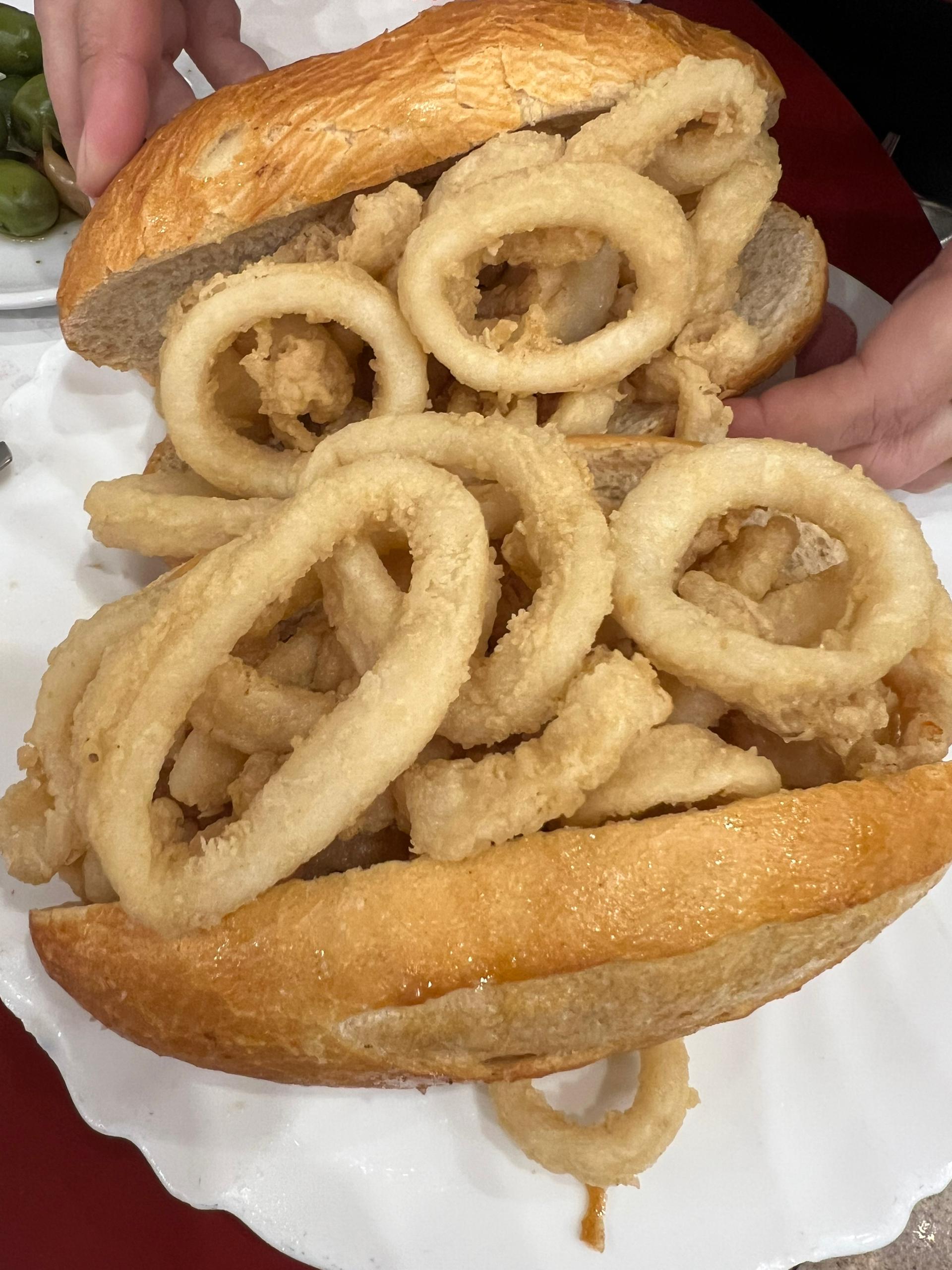 Bocadillo de calamar, Lugares para visitar en Madrid